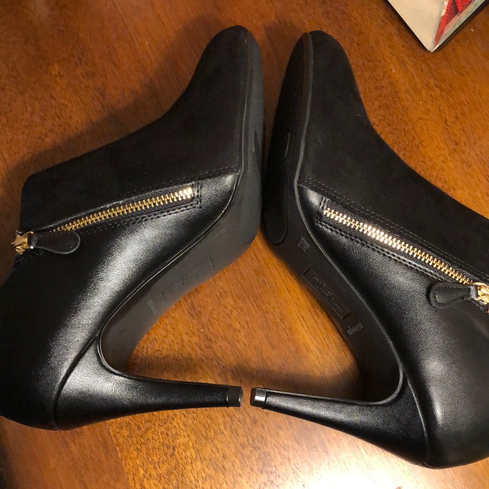 DecFlex Comfort Shoes